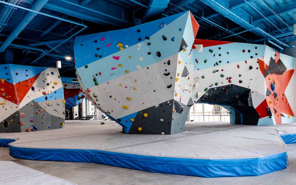 rock climbing lessons chicago